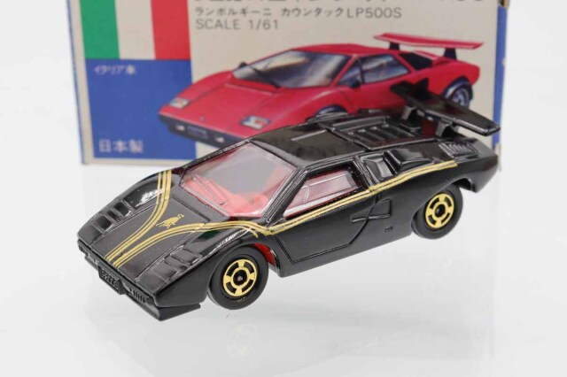 トミカ 日本製 ランボルギーニ カウンタック LP500S 未使用