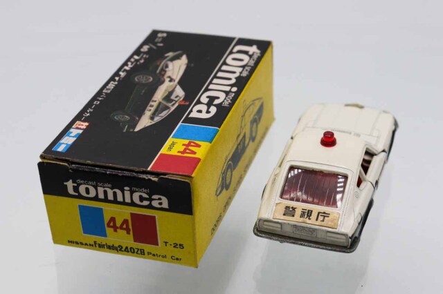 ミニカーショップ ケンボックス トミカ 黒箱☆44☆日産