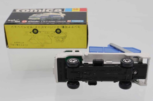 トミカ 日本製 黒箱 56 UDコンドル リフトアームトラック スーパーギフト トミカ黒箱56-2 UDコンドルリフトアームトラック 日本製 当時物 - メルカリ