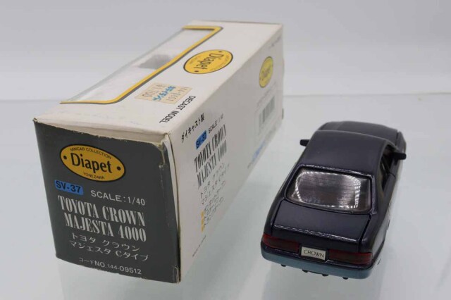 ダイヤペット セルシオ 4000 ミニカー Amazon | ダイヤペット 1/30 トヨタ セルシオ 4000 ホワイト SV