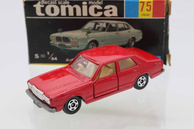 トミカ ミニカー4台セット 箱付き 黒箱 1台コピー箱含む トミカ 黒箱｜トミカの絶版ミニカー買取ならケンボックス
