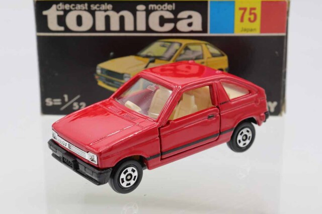 トミカ ミニカー4台セット 箱付き 黒箱 1台コピー箱含む ミニカーショップ ケンボックス トミカ 黒箱☆43☆トヨタ