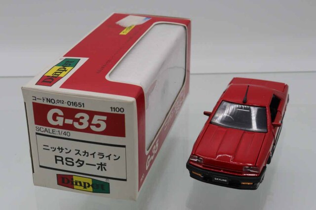 イチコー　スカイライン　デッドストック品 ハイストーリー 1/43 ニッサン スカイライン 4ドア セダン