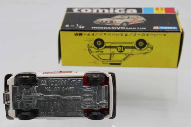 絶版黒箱トミカ 83 ホンダシビックGLラリータイプ（ゴールドホイール）日本製 絶版黒箱トミカ 83 ホンダシビックGLラリータイプ（ゴールド