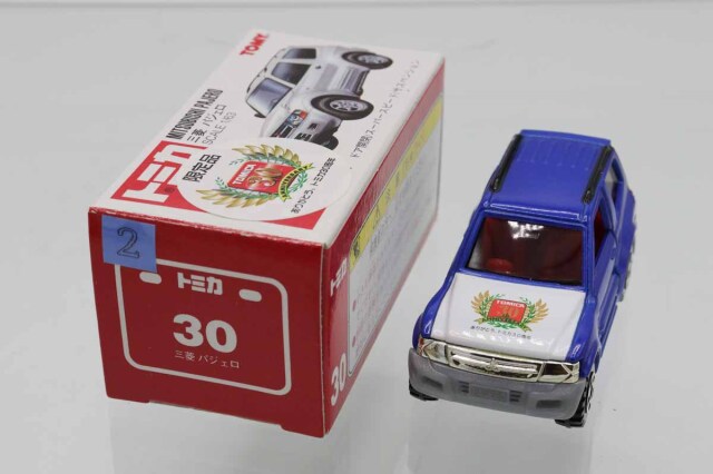 トミカ 日本製 赤箱 三菱 パジェロ ミニカーショップ ケンボックス トミカ 赤箱☆112☆三菱パジェロ