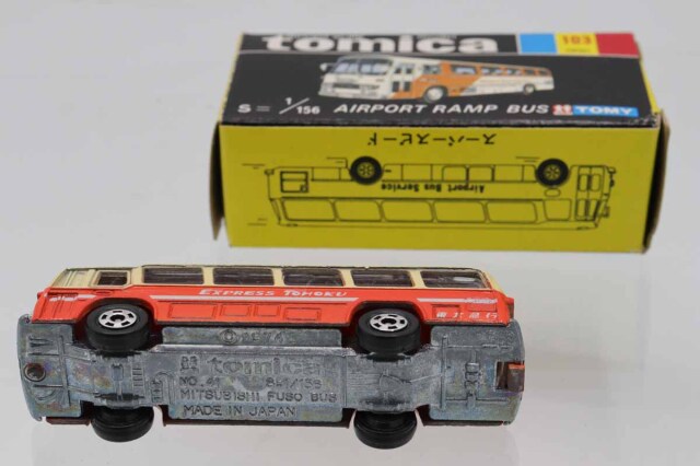黒箱トミカ 103　空港送迎バス　美品　日本製　デッドストック ミニカーショップ ケンボックス トミカ 黒箱☆103☆三菱ふそう