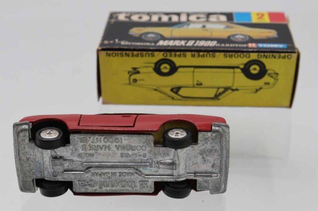 トミカ　黒箱　2　コロナマークII1900ハードトップ　日本製 ミニカーショップ ケンボックス トミカ 黒箱☆2☆コロナマークII