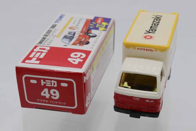 ミニカーショップ ケンボックス トミカ 赤箱☆49☆ヤマザキ