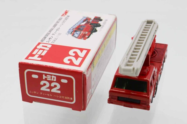 レア！赤箱トミカ22-4-2 ニッサンディーゼルハシゴ付消防車 イエローランプ トミカ 22 日産 ディーゼル はしご付消防車 #10299332