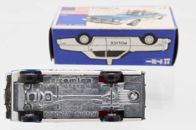 ミニカーショップ ケンボックス トミカ 青箱☆F8☆ダッジコロネット