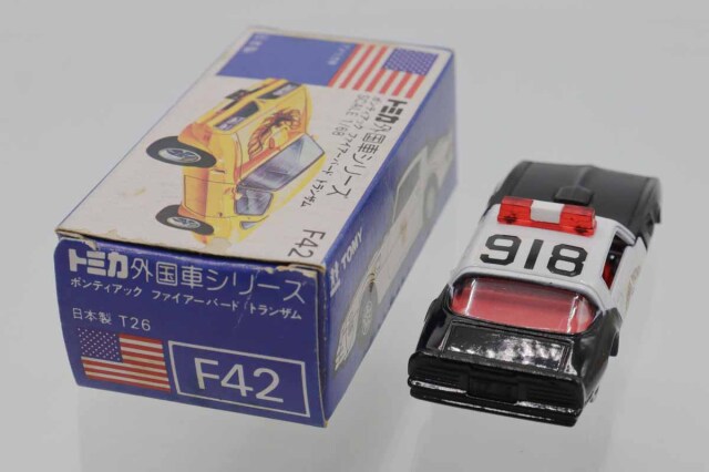 TOMICA　トミカ　ポンティアック　ファイアーバード　トランザム　箱付き トミカ 青箱 ポンティアック ファイアーバード トランザム 日本