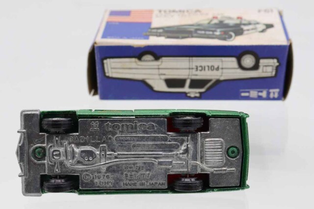 (3260)トミカ 青箱 日本製 キャデラック ポリスカー 3260)トミカ 青箱 日本製 キャデラック ポリスカー