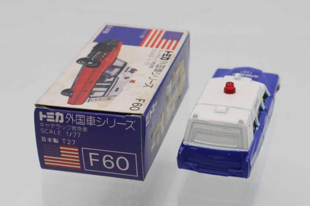 ミニカーショップ ケンボックス トミカ 青箱☆F60☆キャデラック