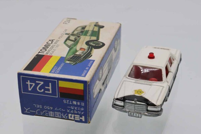 ミニカーショップ ケンボックス トミカ 青箱☆F24☆メルセデス