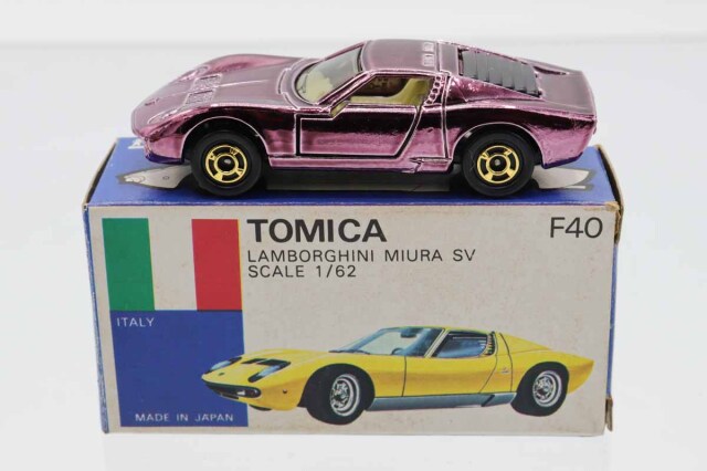 ミニカーショップ ケンボックス トミカ 青箱☆F40☆ランボルギーニ