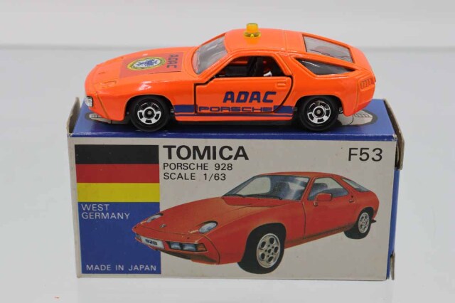 トミカ ポルシェ 928 2台セット ADACペースカー トミカ ポルシェ 928 2台セット ADACペースカー - メルカリ