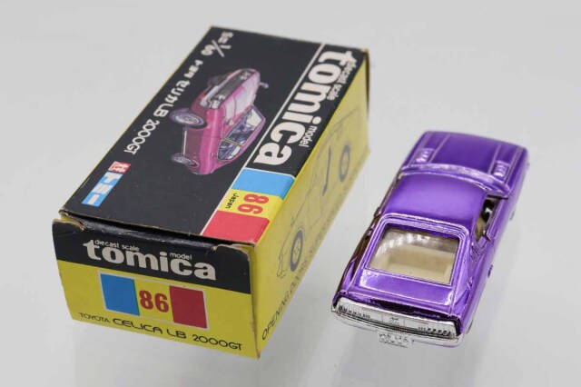 TOMICA　トミカ　セリカ2000GT　紫メッキ　箱付き TOMICA トミカ セリカ2000GT 紫メッキ 箱付き - メルカリ