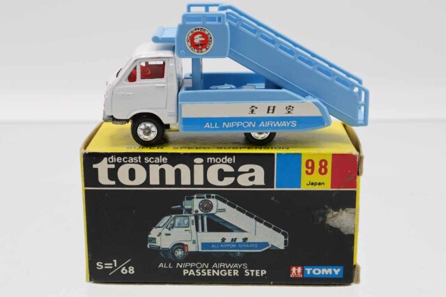 トミカ ミニカー ミニカー トミカ 誕生記念 コレクション '98 限定 セット - いずみ洋行