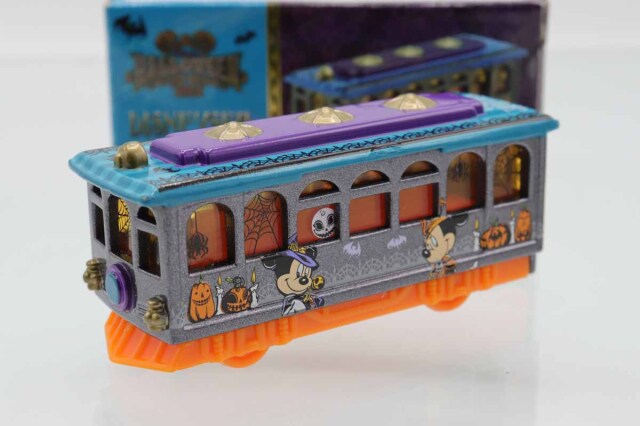 ディズニートミカ