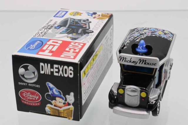 トミカ ディズニーモータース DM-EX06 ジャンボリークルーザーファンタジア 楽天市場】【中古】美品 トミカ ディズニーモータース
