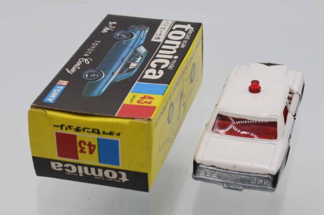 トミカ黒箱 日本製 トヨタ センチュリーパトロールカー 愛知県警察 ミニカーショップ ケンボックス トミカ 黒箱☆43☆トヨタ