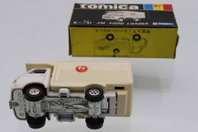 黒箱トミカ97 JAL日本航空フードローダー機内食運搬車 美品 日本製 デッド 黒箱トミカ97 JAL日本航空フードローダー機内食運搬車 美品 日本