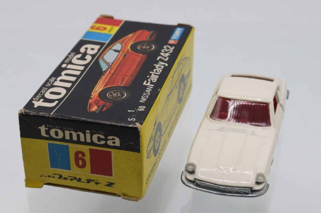 TOMICA　トミカ　日産フェアレディZ432　1Aホイール　白色　箱付き ミニカーショップ ケンボックス トミカ 黒箱☆6-1☆日産