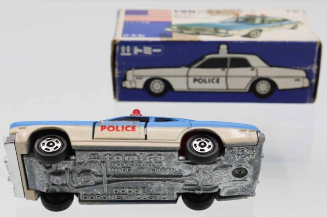 ミニカーショップ ケンボックス トミカ 青箱☆F8☆ダッジコロネット