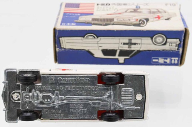 ミニカーショップ ケンボックス トミカ 青箱☆F19☆キャデラック