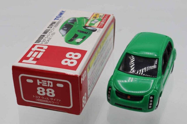トミカ　ウィル Amazon | トミカ (箱) No.27 トヨタWill Vi | ミニカー・ダイ