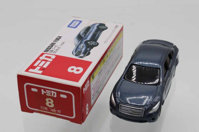 ミニカーショップ ケンボックス トミカ 赤箱☆8☆日産フーガ