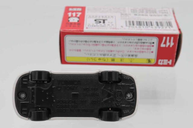 トミカ　赤箱