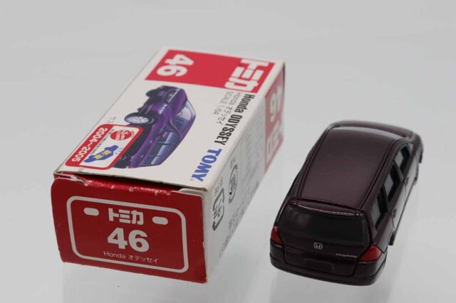 トミカ ホンダオデッセイ 2台セット 1/66 赤箱　希少　絶版 トミカ ホンダオデッセイ 2台セット 1/66 赤箱 希少 絶版 - メルカリ