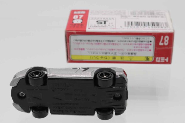 トミカ　赤箱