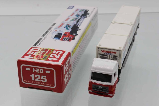 日本製 トミカ ギフトセット コンテナセット Amazon | トミカギフト 鉄道輸送コンテナトラックセット | 鉄道模型 通販