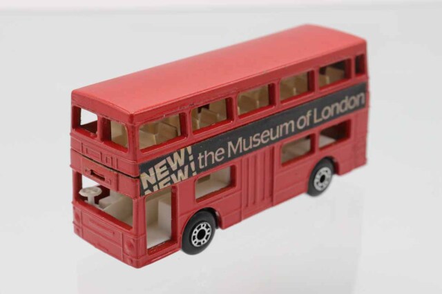 崎*8様 トミカ・マッチボックス ミニカーセット 約34台 崎*8様