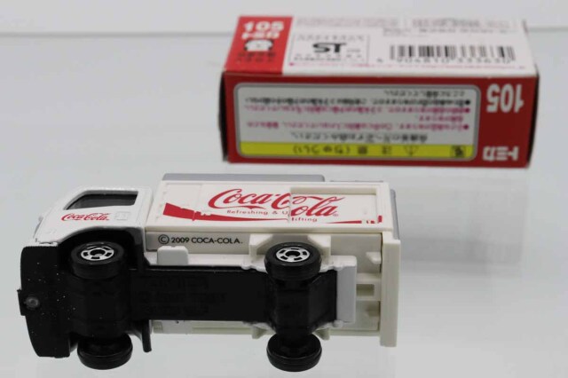 トミカ　赤箱