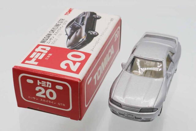 トミカ赤箱２０　スカイライン ミニカーショップ ケンボックス トミカ 赤箱(日本製)☆20☆日産
