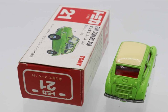 ミニカーショップ ケンボックス トミカ 赤箱(日本製)☆21☆富士重工