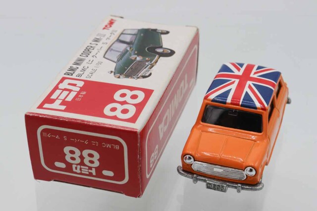 ミニカーショップ ケンボックス トミカ 赤箱(日本製)☆88☆BLMCミニ
