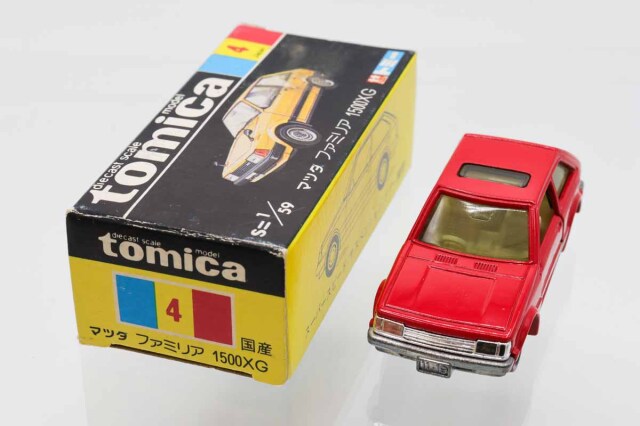 トミカ マツダファミリア1500XG バケーションセット トミカ マツダ