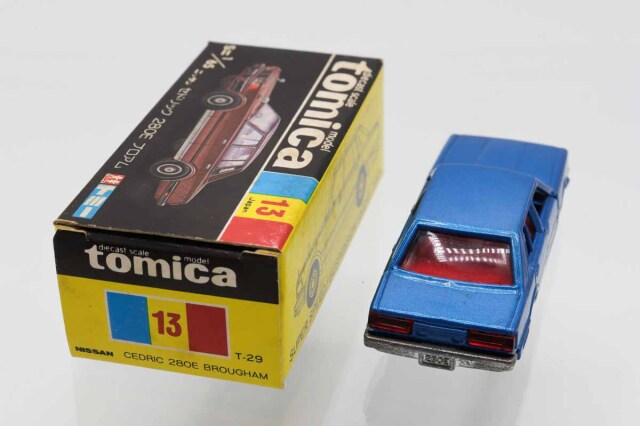 ミニカーショップ ケンボックス トミカ 黒箱☆13☆日産