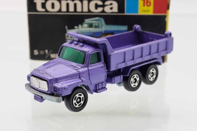 トミカ　黒箱