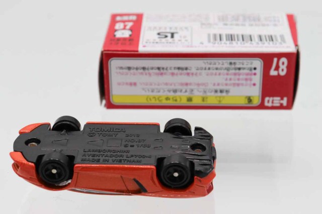 ミニカーショップ ケンボックス トミカ 赤箱☆87☆ランボルギーニ