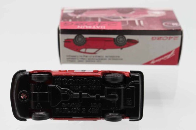 ミニカーショップ ケンボックス トミカ特注（日本製）ダットサン