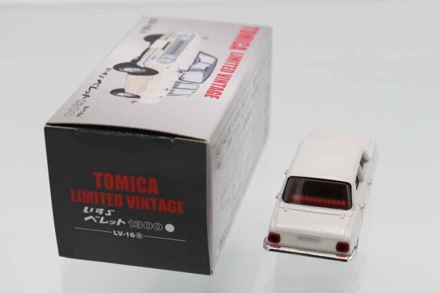 トミカリミテッドヴィンテージ いすゞベレット1300 3台セット Amazon | トミカリミテッドヴィンテージ LV-11a いすずベレット 1300