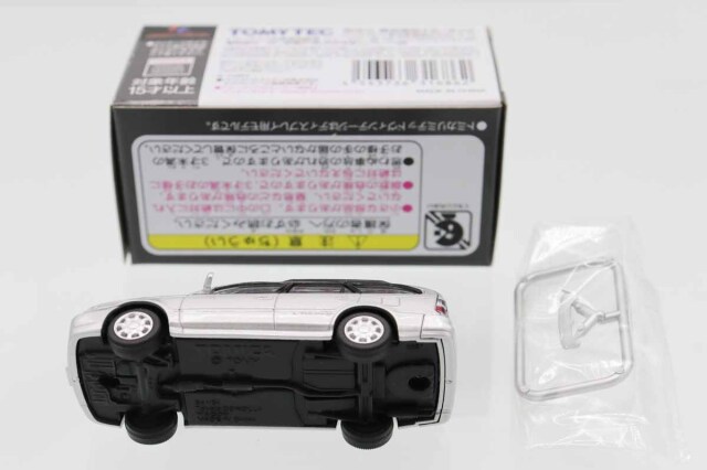 トミカ　TLV　ネオ