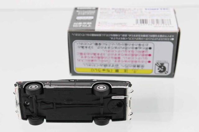 トミカ　TLV　ネオ