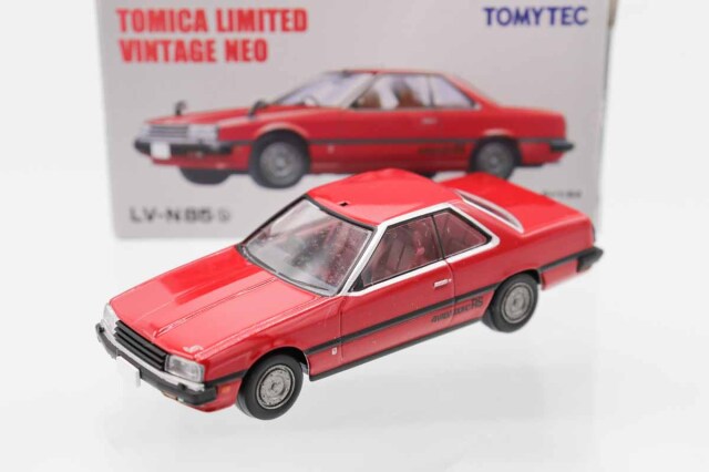 トミカ　TLV　ネオ