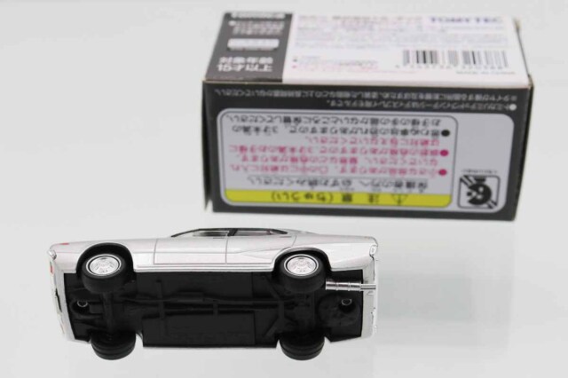 トミカ　TLV　ネオ
